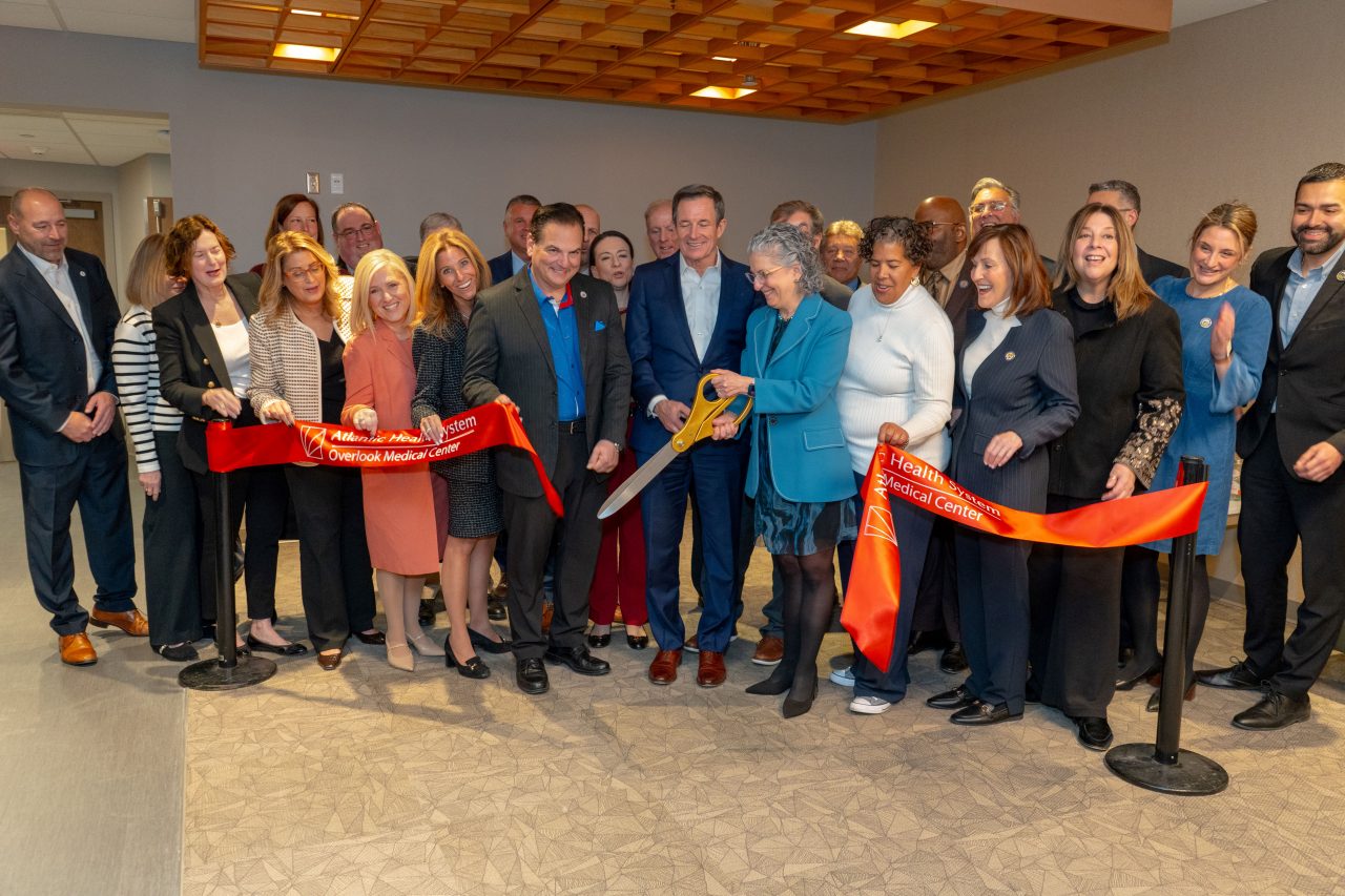 Overlook Medical Center East Building ribbon cutting.